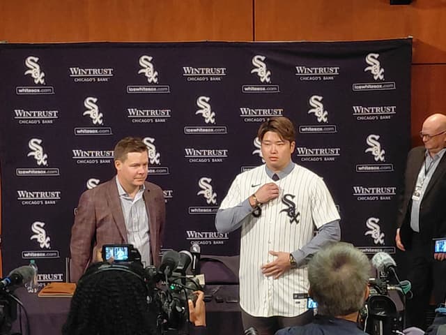 Chicago White Sox Sign Munetaka Murakami to First Major League Baseball Contract #2 #2025 #2024 #chicagotiktok #unitedstates #mlbbttofficial #mlbtheshow22 #mlbb #MLb