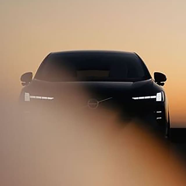 DAILY: Volvo EX60 Leaks, Skoda Rises Up EV Charts and Tesla Stops FSD Transfers | 20 Jan 2026