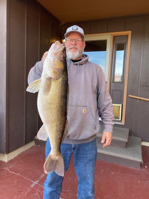 Pitchin' Jigs with Roger Schumann