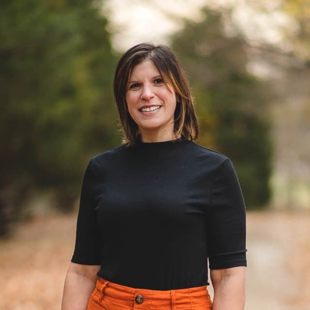 Amy Lowe — Finding Your X Factor, Marketing with Heart, and Serving the Right Players (#87)