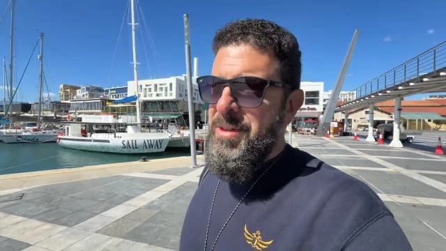 Trilateral talks. Selling Iran war to US voters. Orban deploys troops to border. Cuba seizes boat Topic 1980