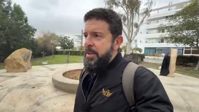 Russia, Alaska terms. Ceasefire unlocks $800B Ukraine plan. Cuba blockade. Bessent, Canada break up