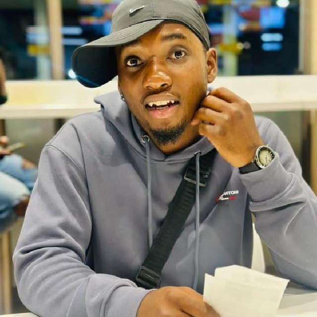 JIKIJIKI Ekhuluma Ngempilo Yakhe | Jikijiki - Uqamba Amanga | Emandulo | Vuka Uyozama