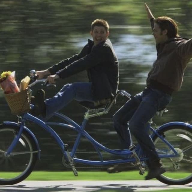 Supernatural, S05E08- Changing Channels