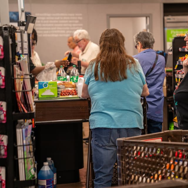 Fed eyes sluggish wage growth