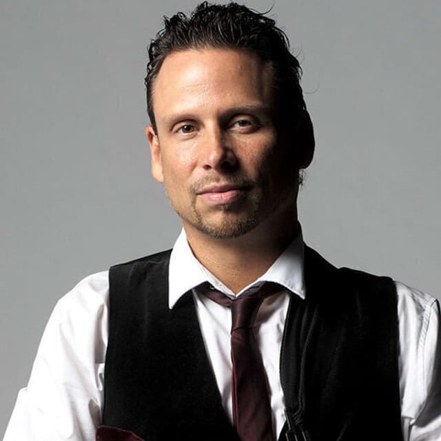 JJ Sansaverino