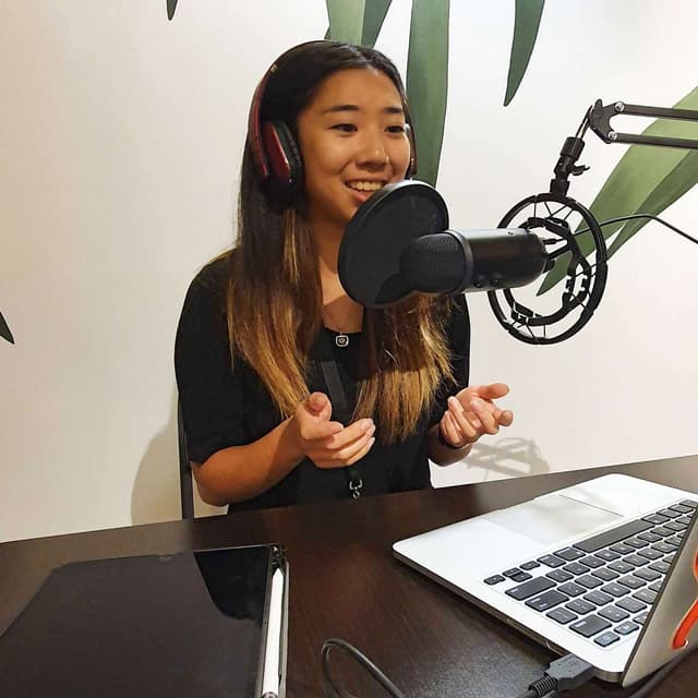 How to Adjust the Blue Yeti Microphone Settings For Podcasting