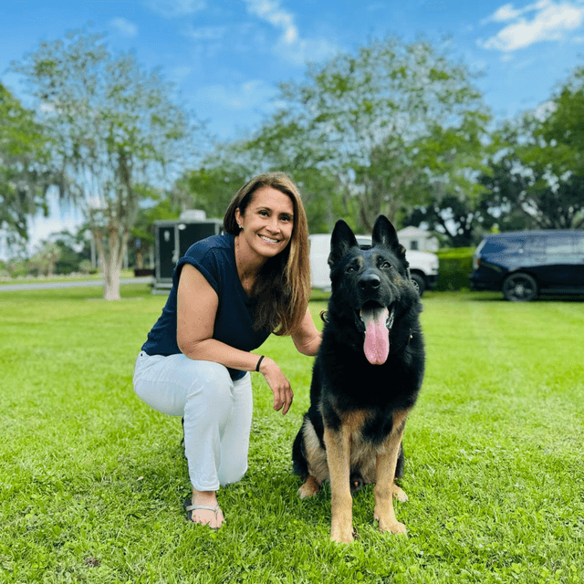 Debbie Johnson (Supporting K9 Programs, Treated Wounded Dogs and End of Life Planning) - Episode 1235