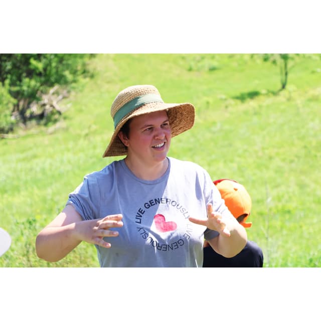 Ear to the Ground 406: Pasture Peers