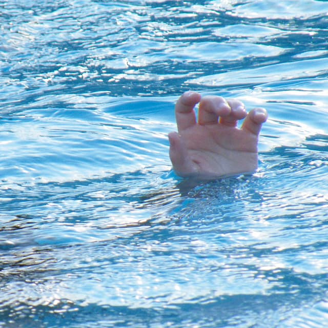 Podquisition 594: Drowning in Demos